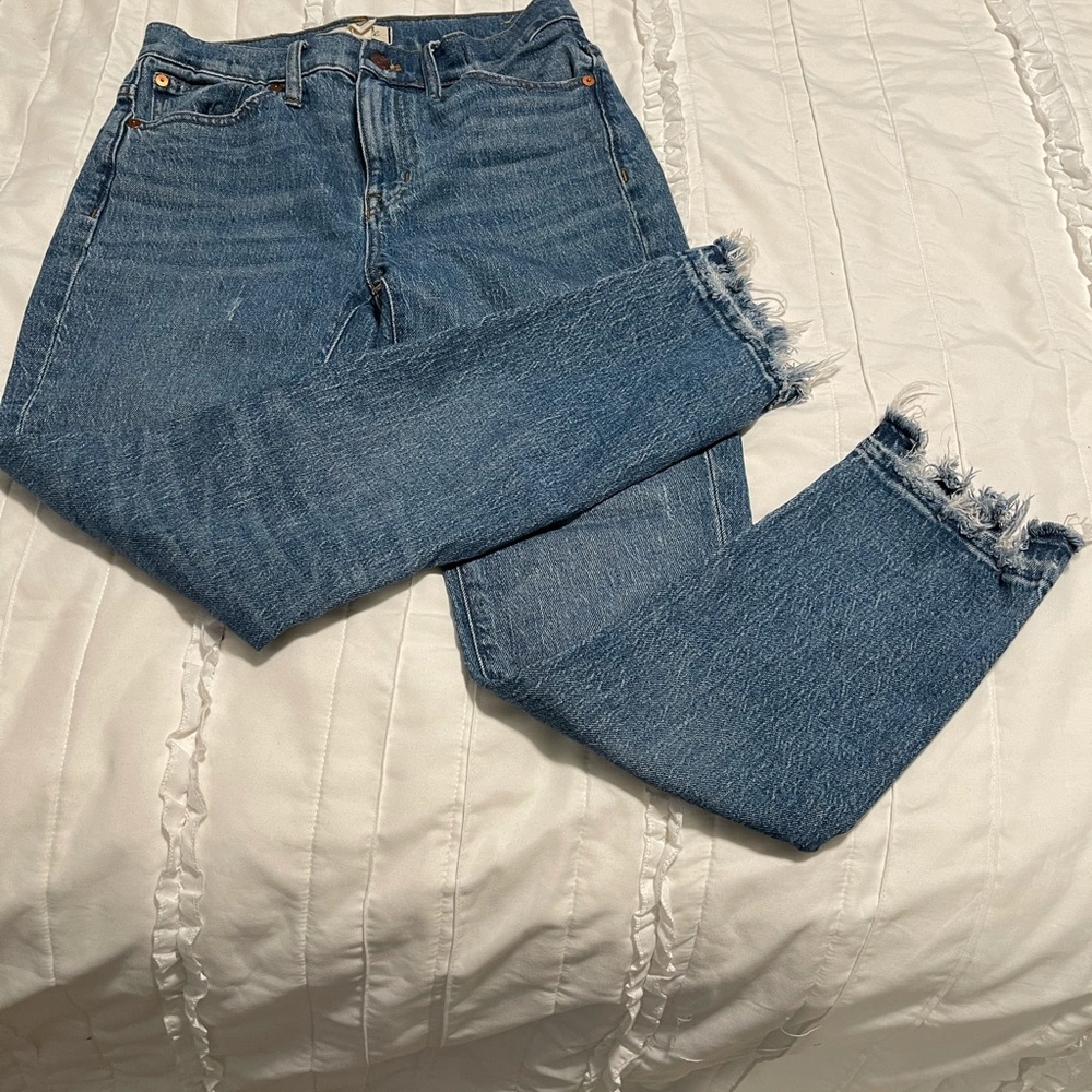 ⭐️ EUC Madewell Slim Crop Boy Jean Chewed Hem - SIZE 2 - Picture 4 of 13